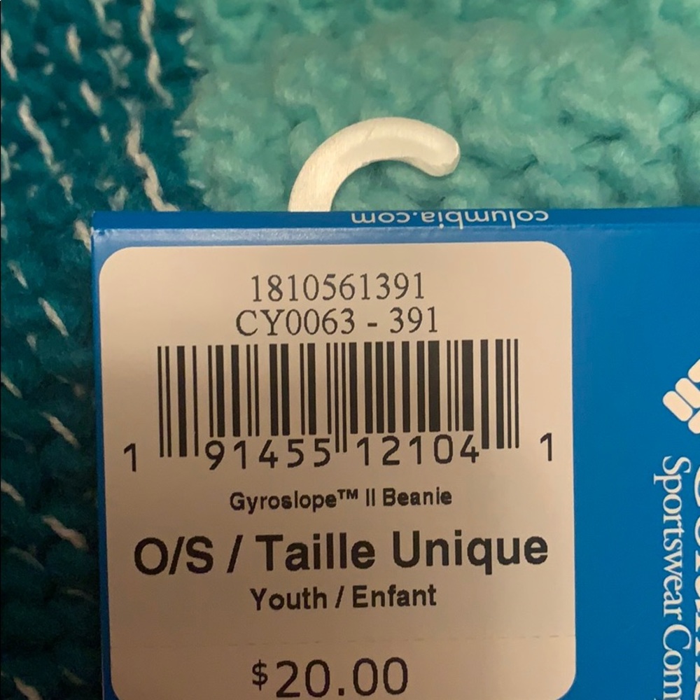 NWT YOUTH COLUMBIA BEANIE - Picture 3 of 4